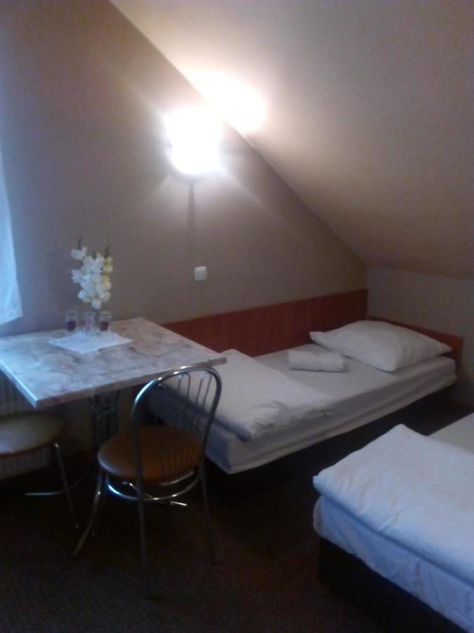 Hotel Gryf Gryfice Buitenkant foto